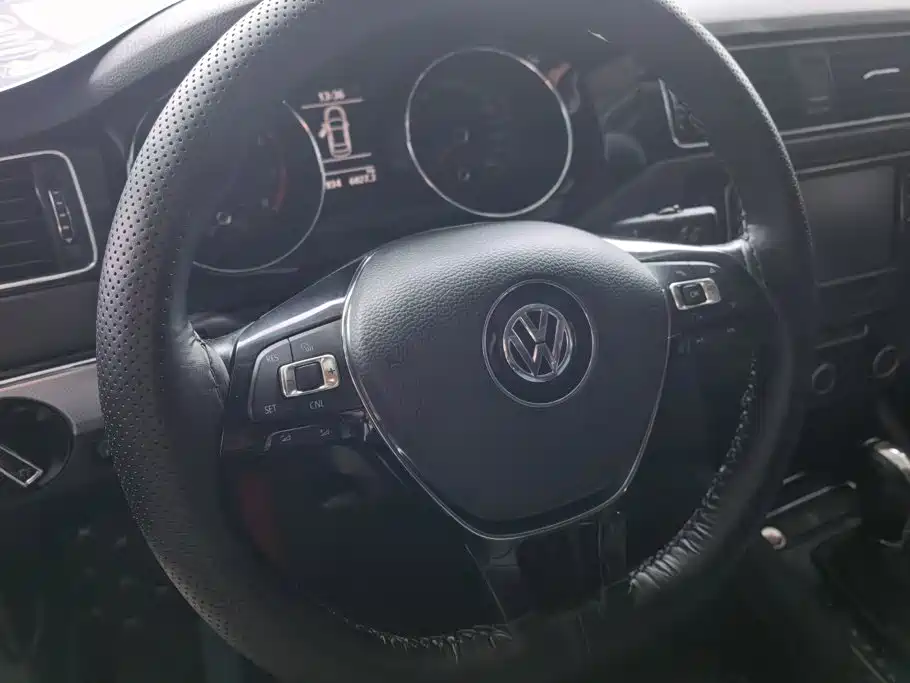 Volkswagen Sagitar 2018 280TSI DSG Comfort