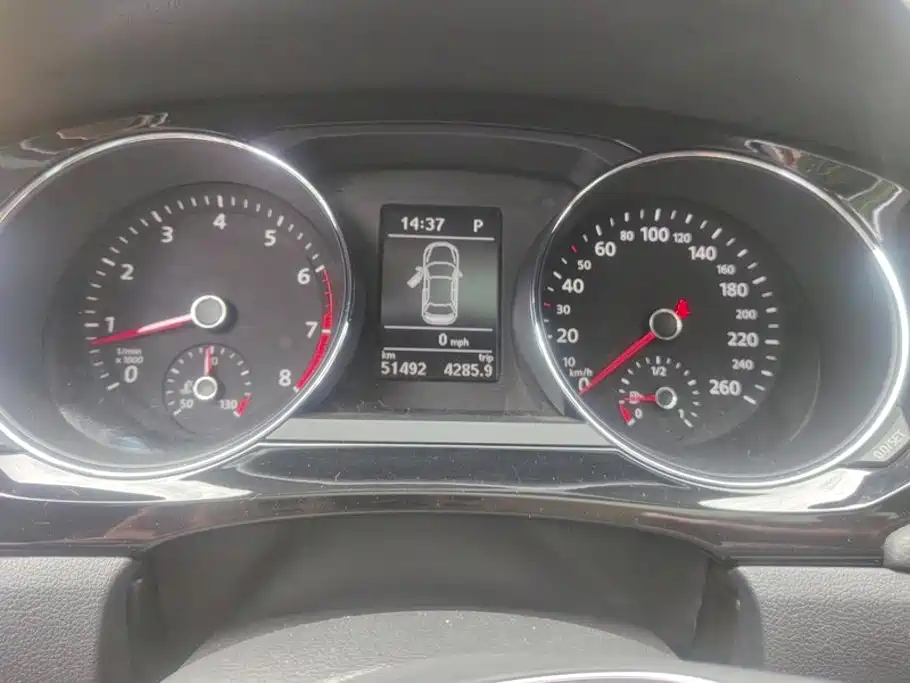 Volkswagen Sagitar 2018 180TSI DSG Premium Edition