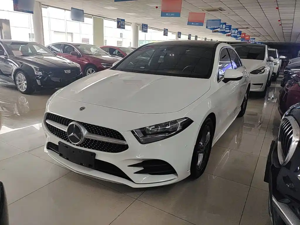 Mercedes-Benz Mercedes-Benz A-Class 2021 A 180 L Sports Sedan