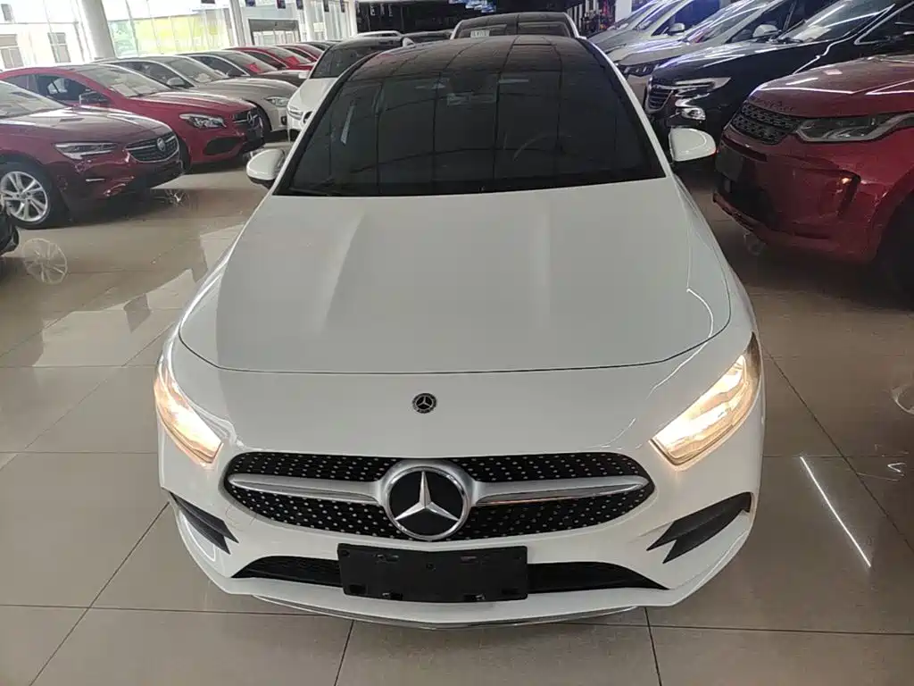 Mercedes-Benz Mercedes-Benz A-Class 2021 A 180 L Sports Sedan