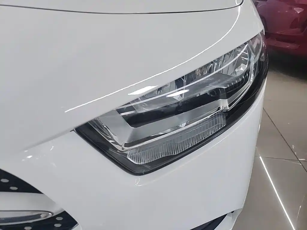 Mercedes-Benz Mercedes-Benz A-Class 2021 A 180 L Sports Sedan