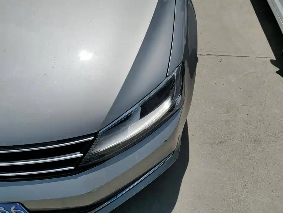 Volkswagen Sagitar 2015 1.6L Automatic Comfort