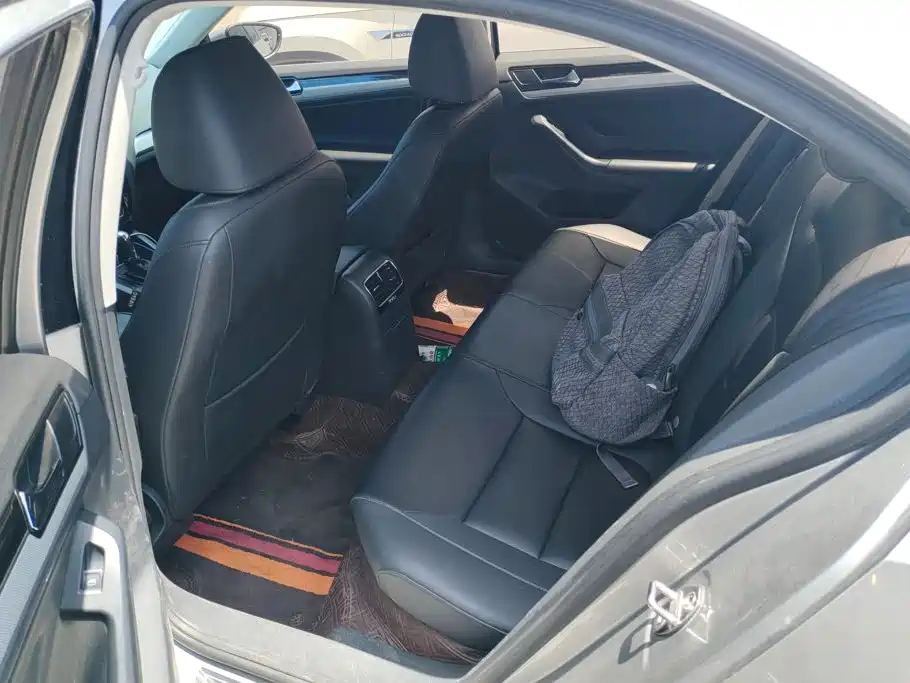 Volkswagen Sagitar 2015 1.6L Automatic Comfort