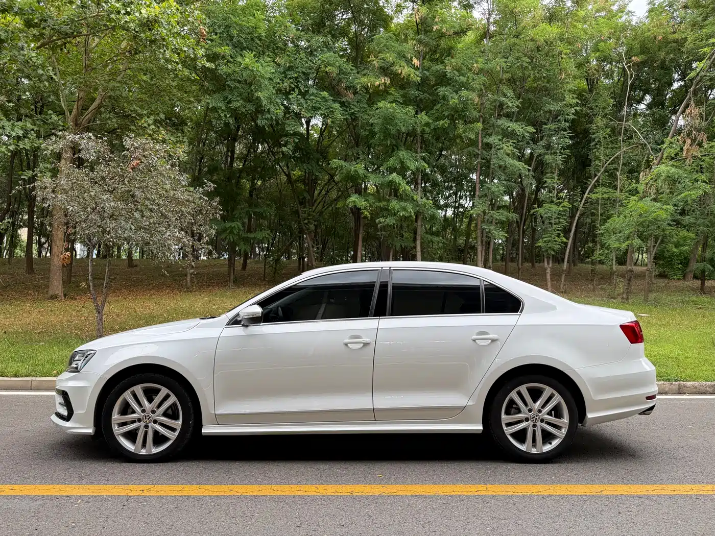 Volkswagen Sagitar 2018 280TSI DSG Spark Edition