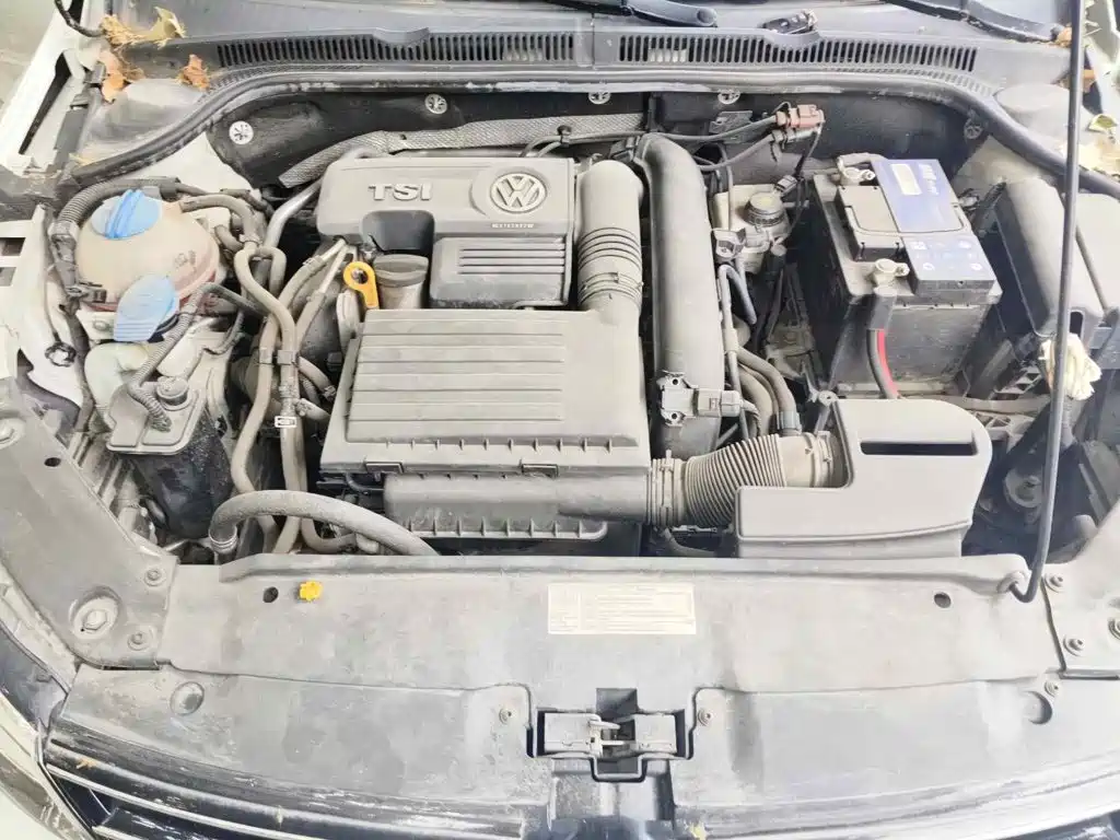 Volkswagen Sagitar 2015 230TSI Automatic Comfort