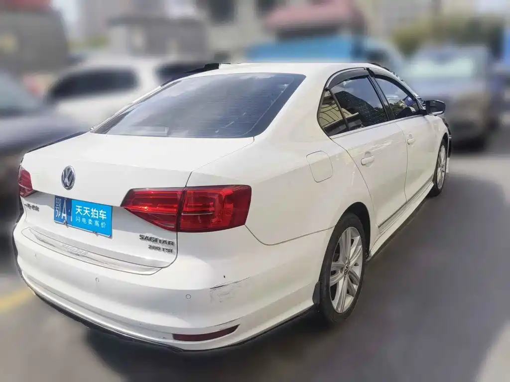 Volkswagen Sagitar 2018 280TSI DSG Spark Edition