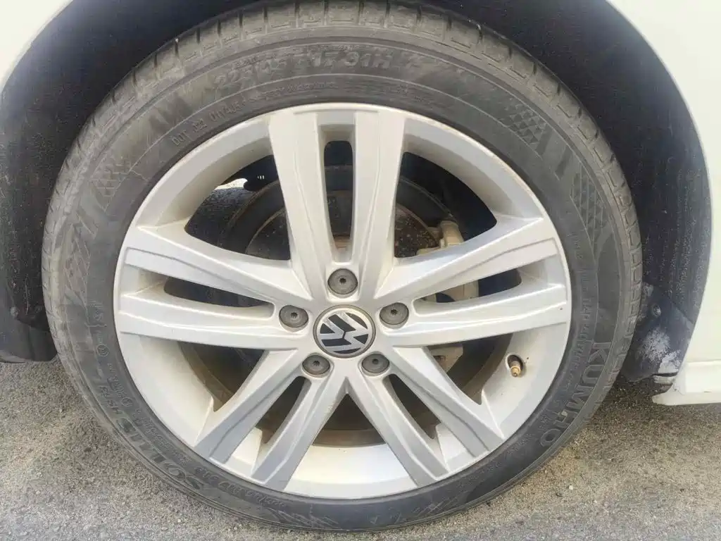 Volkswagen Sagitar 2018 280TSI DSG Spark Edition