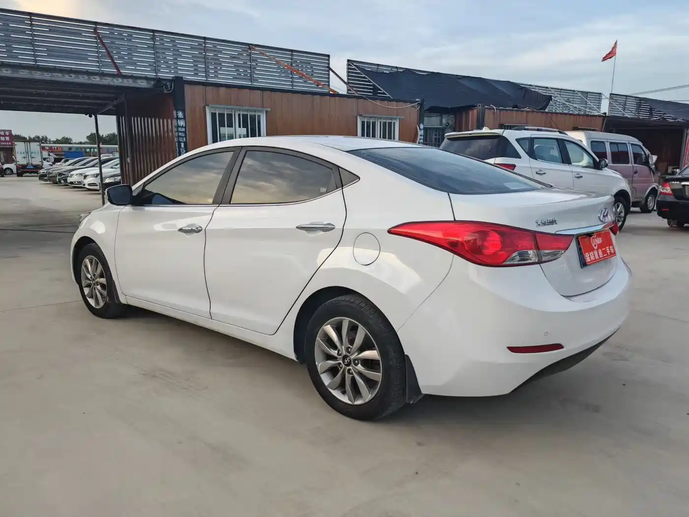 Hyundai Langdong 2015 1.6L Manual Premium