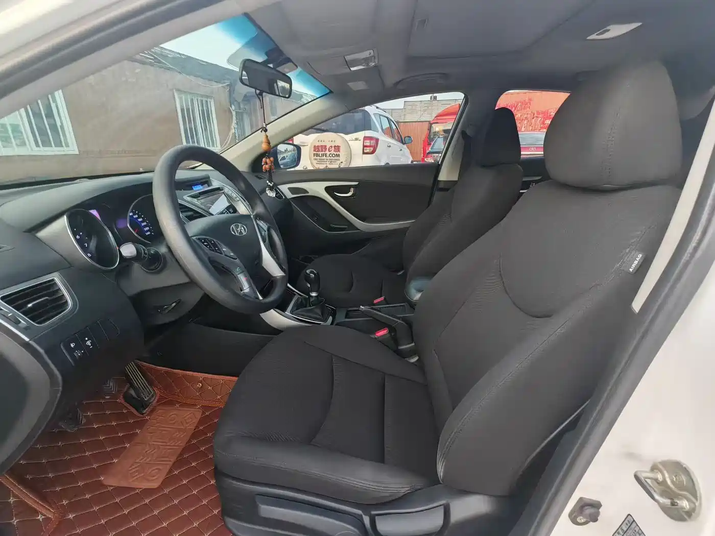 Hyundai Langdong 2015 1.6L Manual Premium