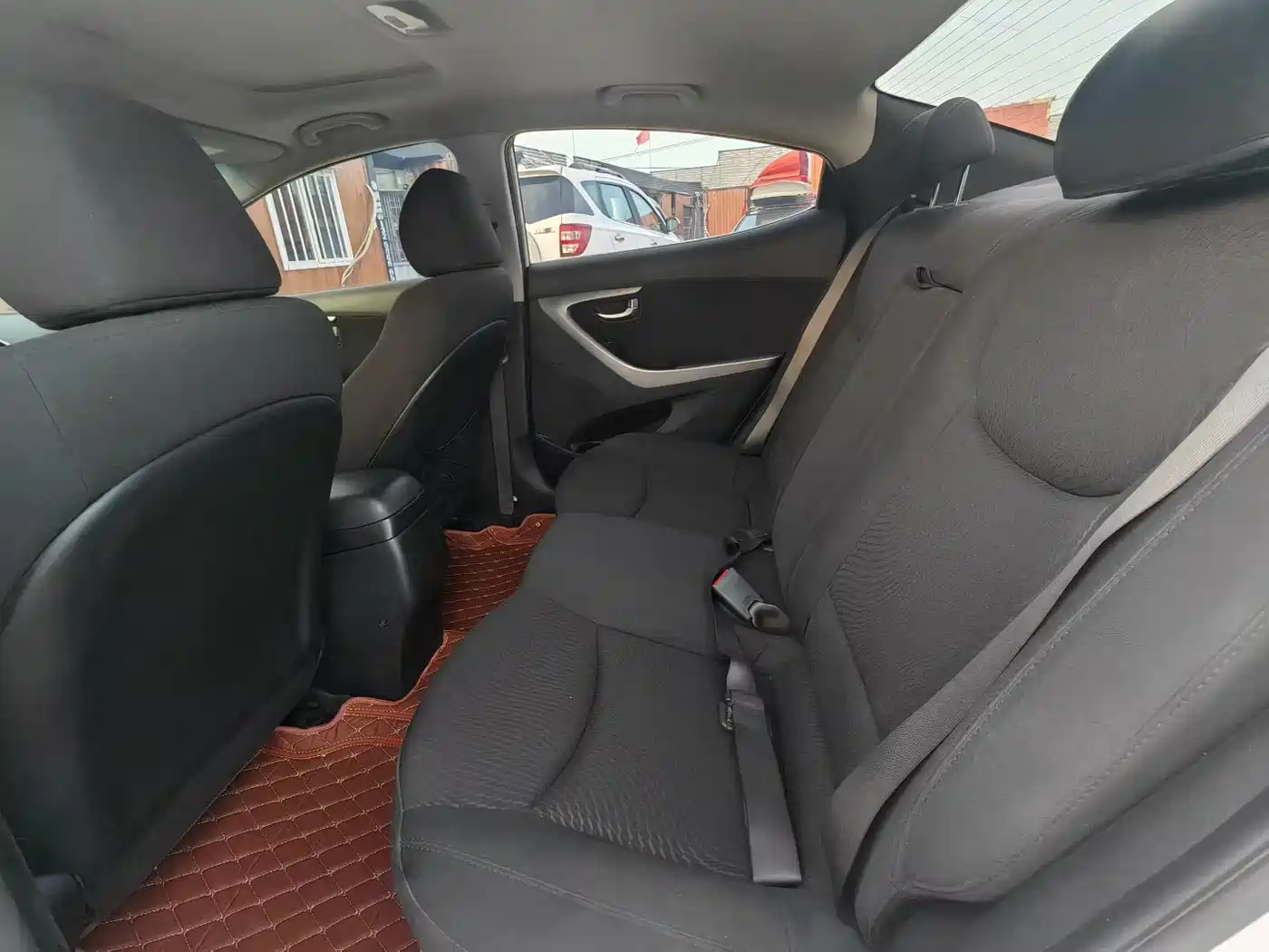 Hyundai Langdong 2015 1.6L Manual Premium