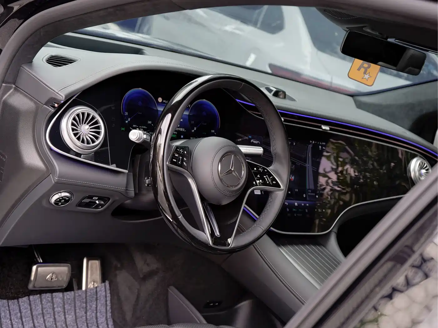 Mercedes-Benz Maybach EQS SUV 2024 EQS 680 Ceremony Edition