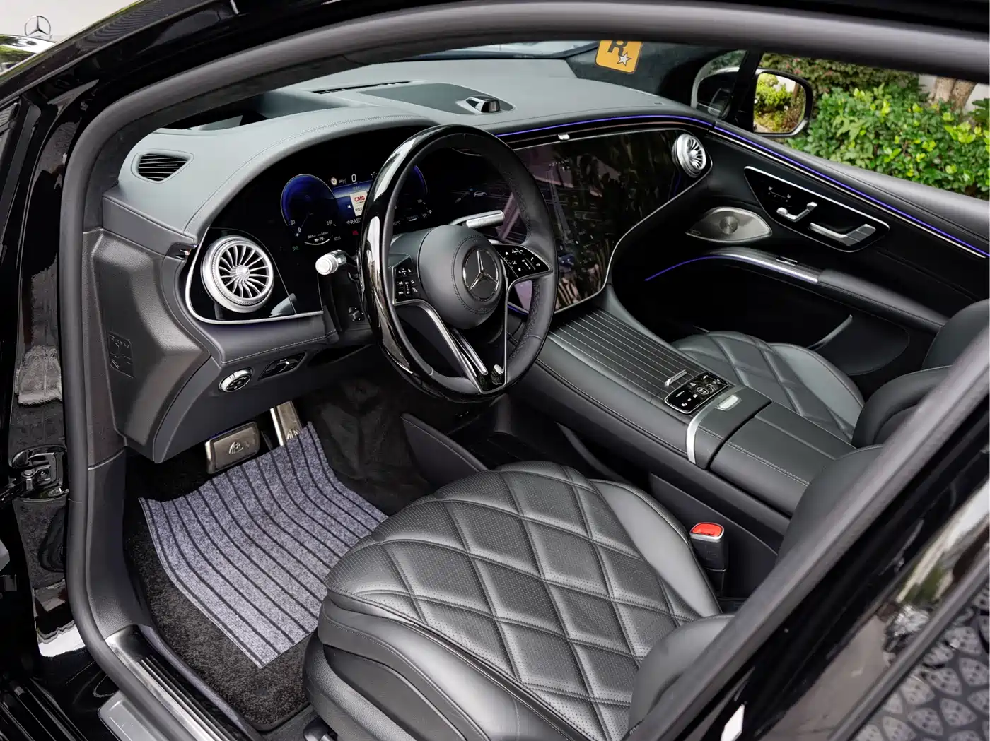 Mercedes-Benz Maybach EQS SUV 2024 EQS 680 Ceremony Edition