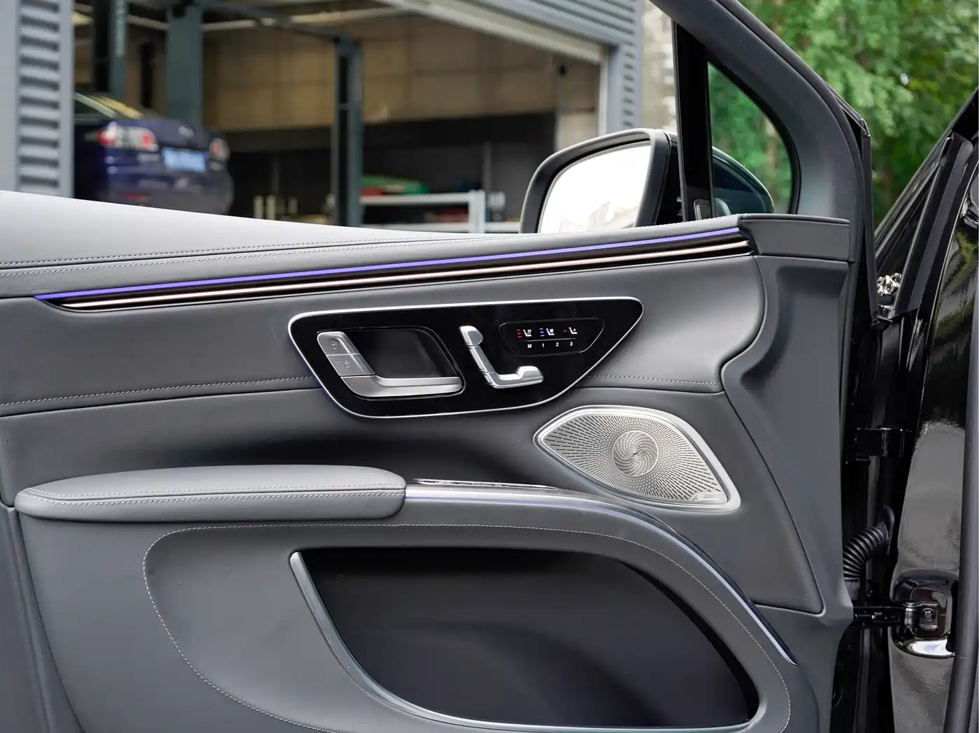 Mercedes-Benz Maybach EQS SUV 2024 EQS 680 Ceremony Edition