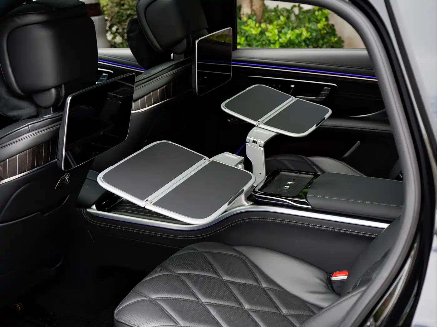 Mercedes-Benz Maybach EQS SUV 2024 EQS 680 Ceremony Edition