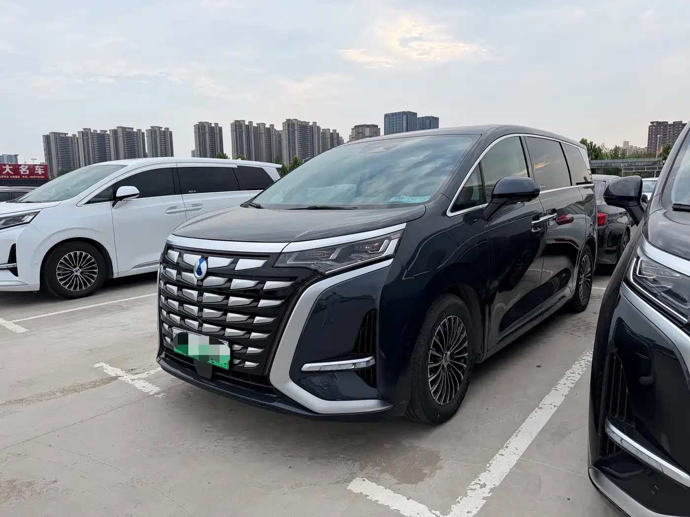 Denza Denza D9 2022 DM-i 970 AWD Flagship