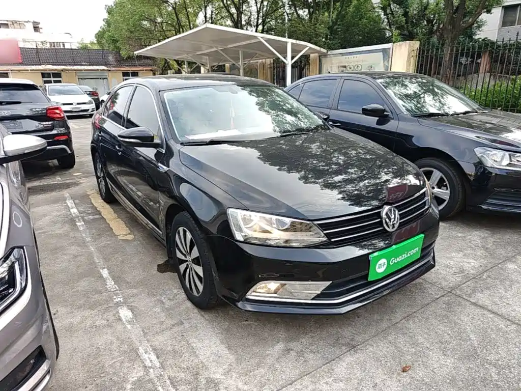 Volkswagen Sagitar 2018 1.6L Automatic Comfort