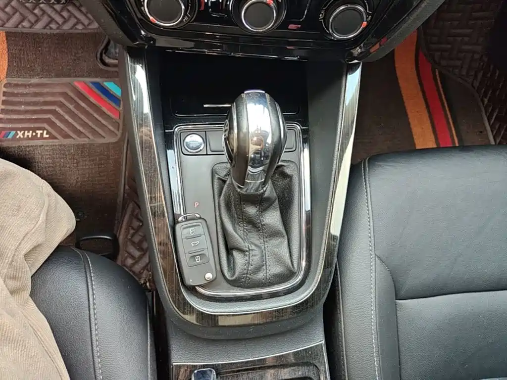 Volkswagen Sagitar 2018 1.6L Automatic Comfort