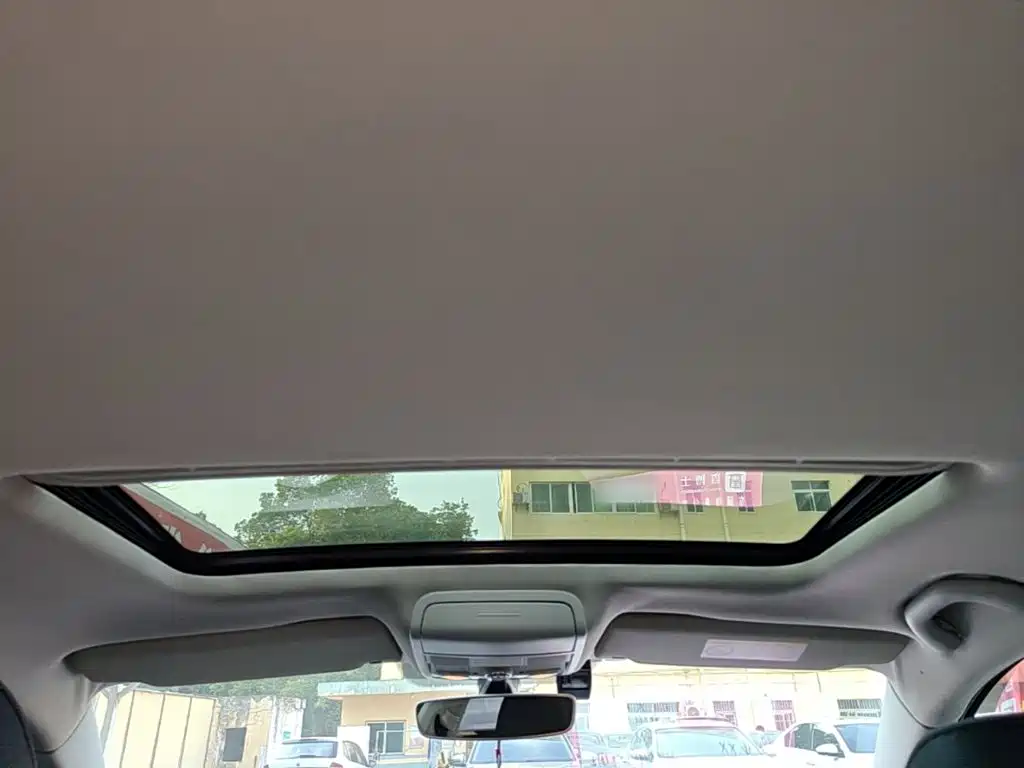 Volkswagen Sagitar 2018 1.6L Automatic Comfort