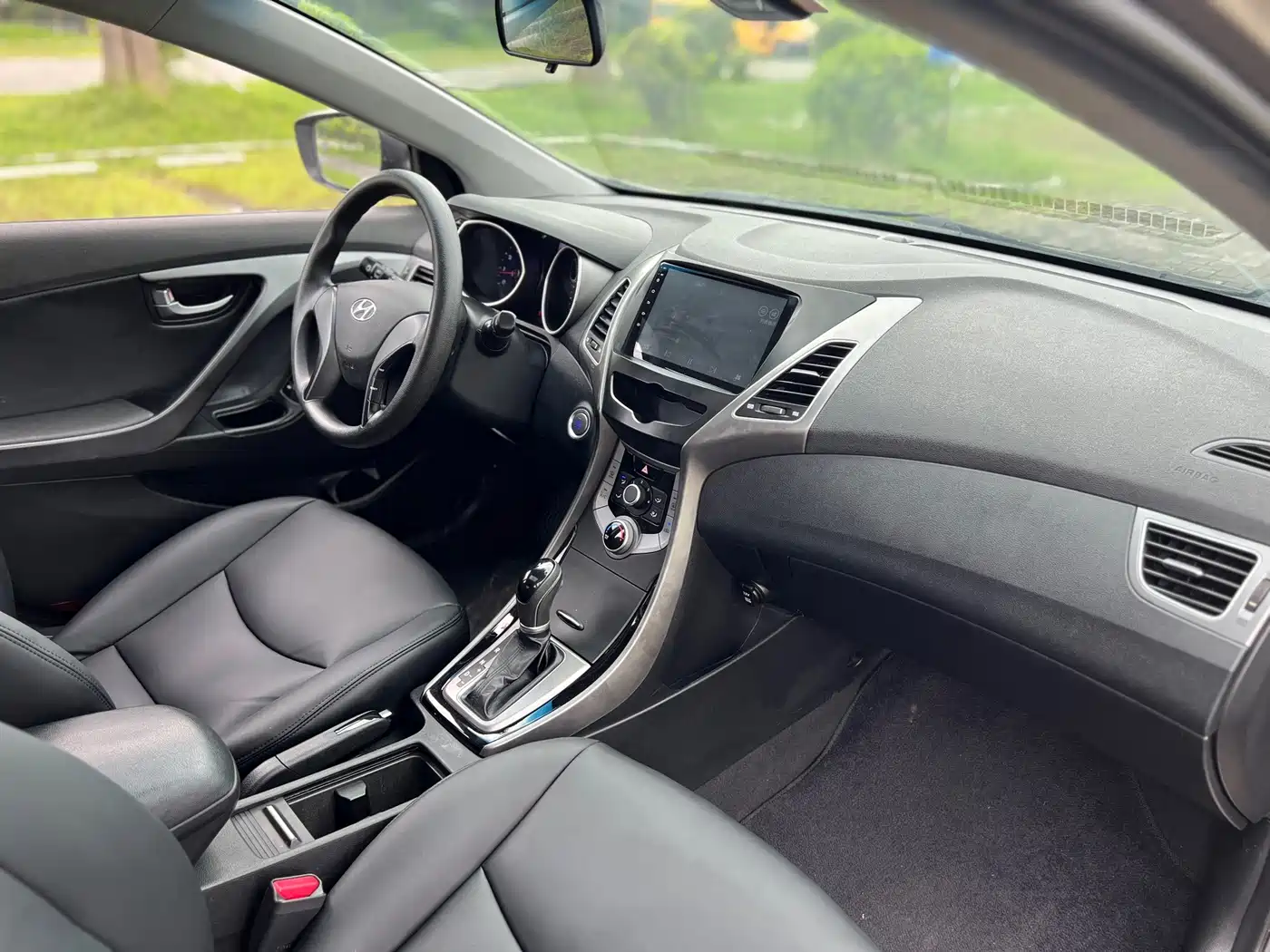 Hyundai Langdong 2016 1.6L Automatic Premium Edition