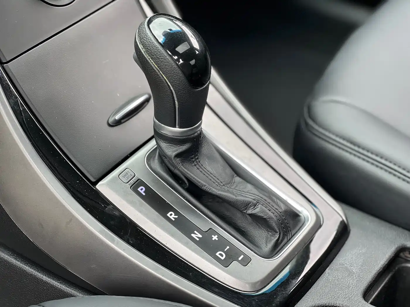 Hyundai Langdong 2016 1.6L Automatic Premium Edition