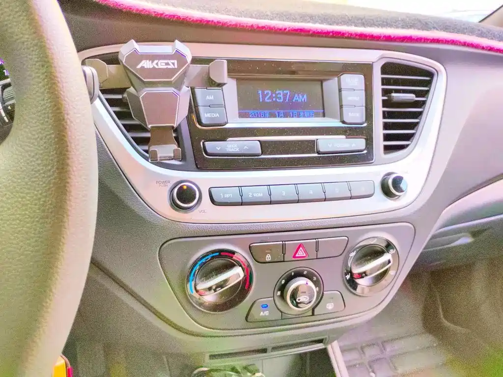 Hyundai Hyundai Verna 2016 1.4L Manual Cool Edition GLS