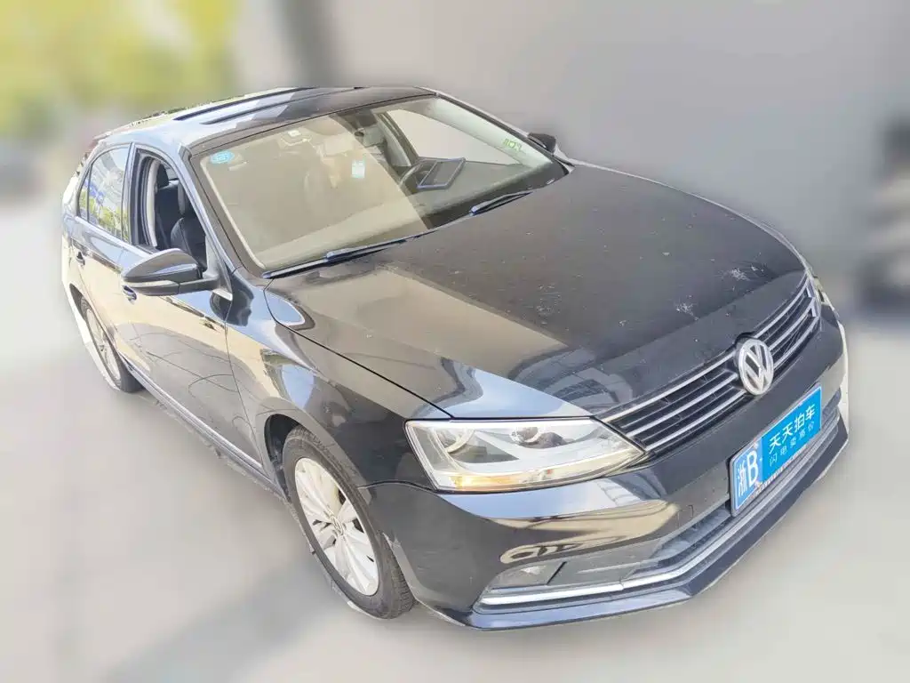 Volkswagen Sagitar 2015 1.6L Automatic Comfort