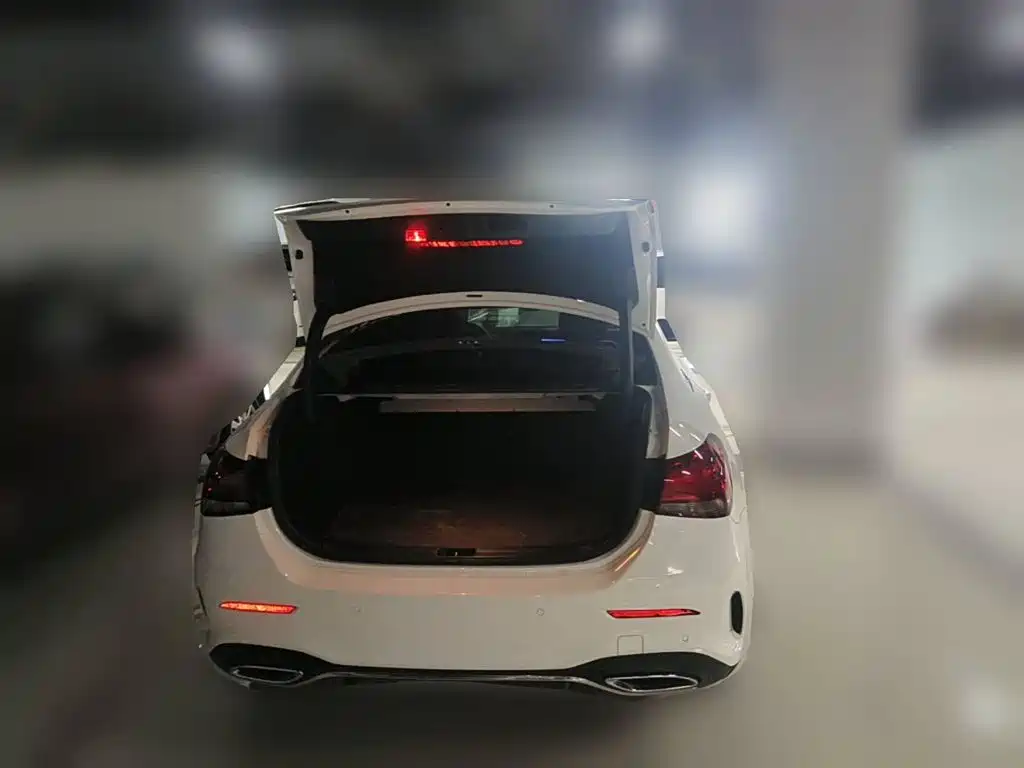 Mercedes-Benz Mercedes-Benz A-Class 2020 Second Facelift A 180 L Sport Sedan