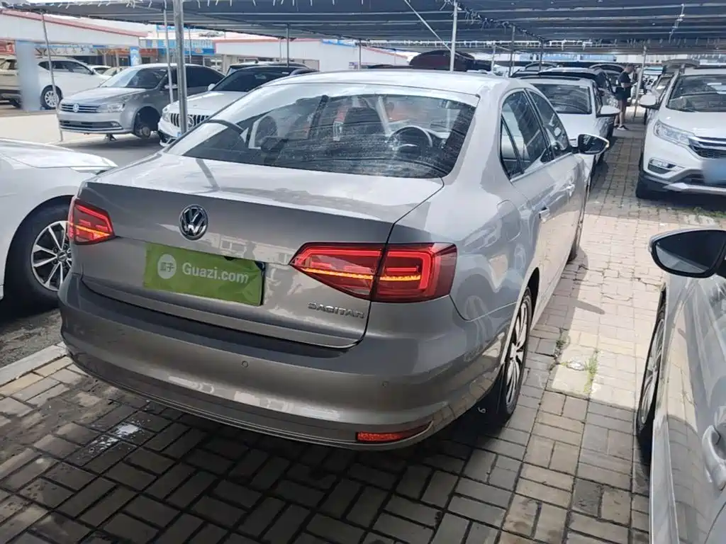 Volkswagen Sagitar 2018 1.6L Automatic Comfort