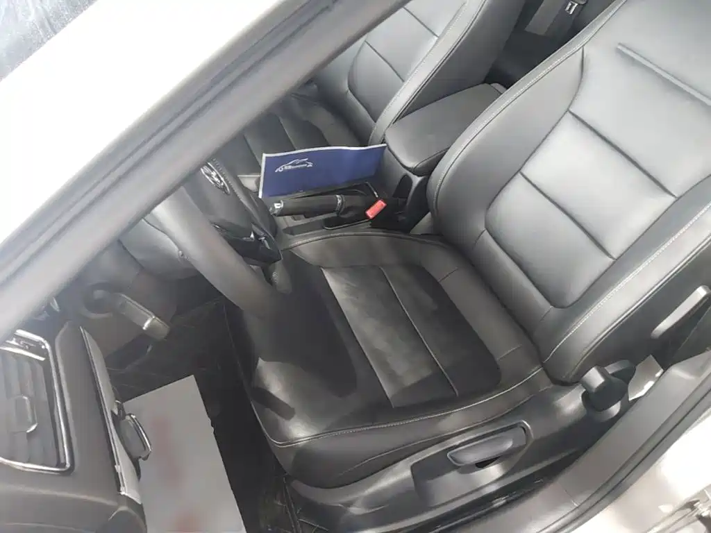 Volkswagen Sagitar 2018 1.6L Automatic Comfort