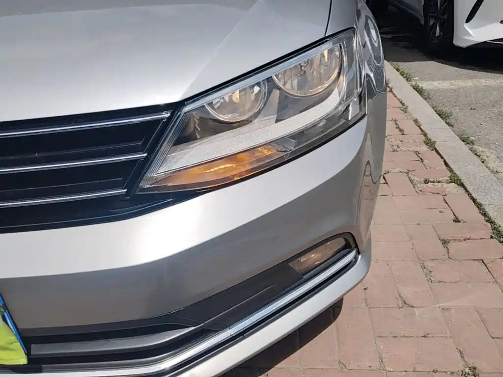 Volkswagen Sagitar 2018 1.6L Automatic Comfort