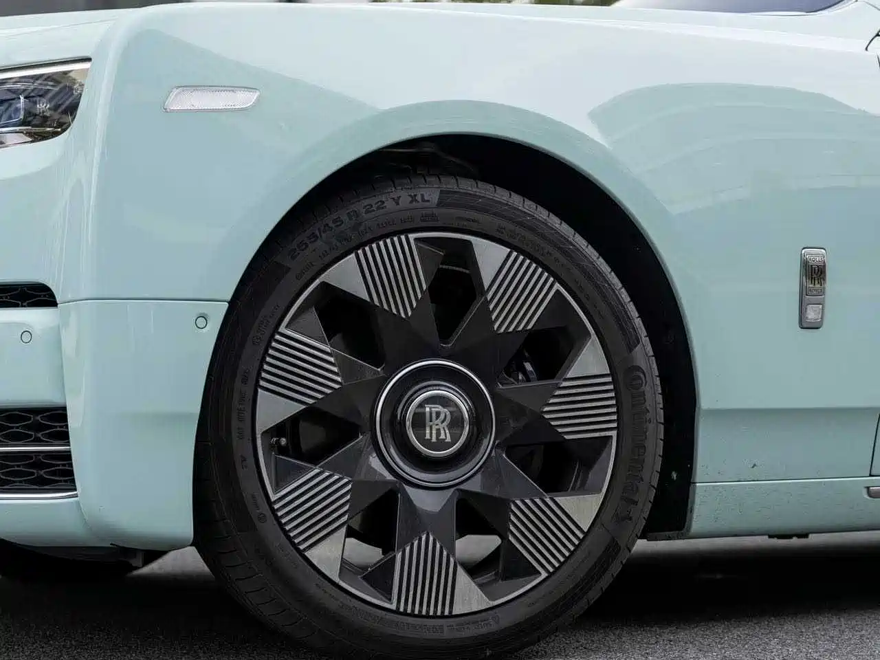 Rolls-Royce Phantom 2024 Long Wheelbase Series II