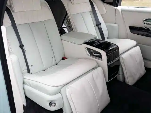 Rolls-Royce Phantom 2024 Long Wheelbase Series II