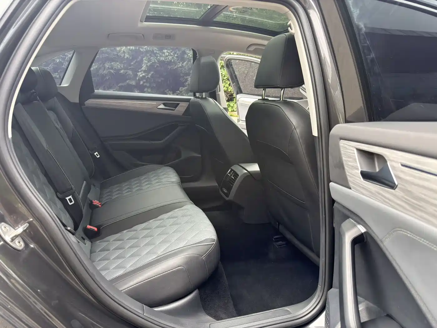 Volkswagen Sagitar 2023 Model Year 280TSI DSG Surpass Edition