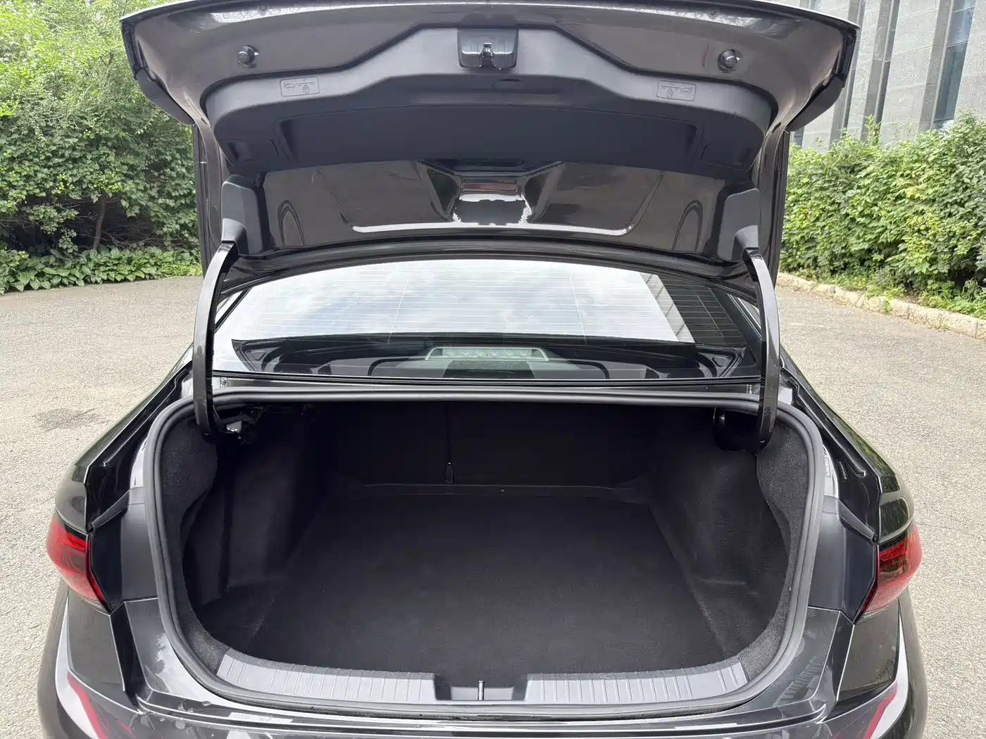 Volkswagen Sagitar 2023 Model Year 280TSI DSG Surpass Edition