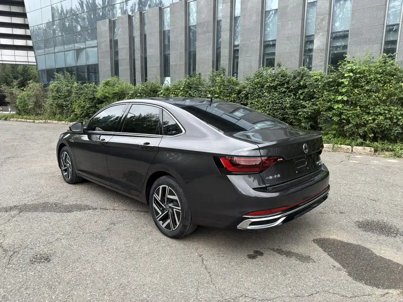 Volkswagen Sagitar 2023 Model Year 280TSI DSG Surpass Edition