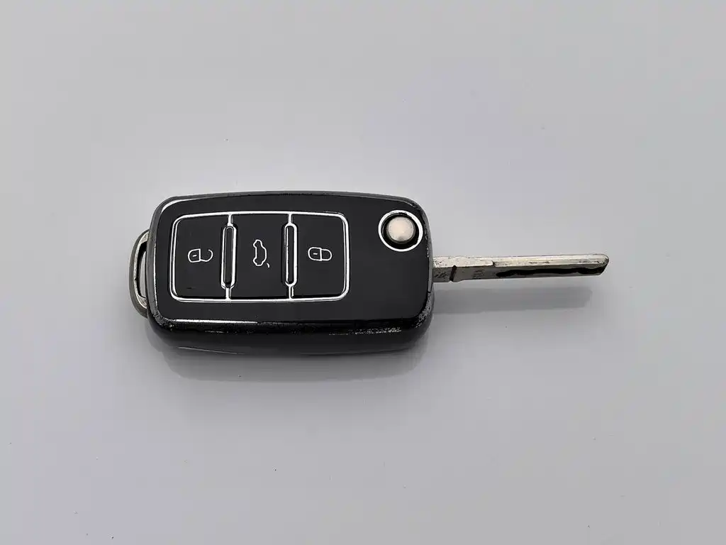 Volkswagen Sagitar 2015 1.6L Manual Comfort