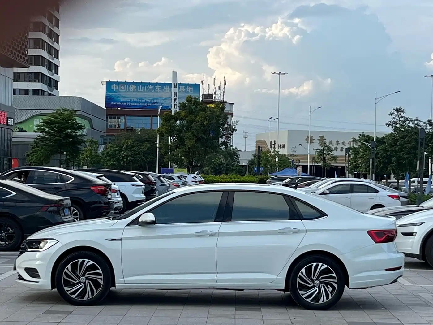 Volkswagen Sagitar 2021 280TSI DSG Surpassing Edition