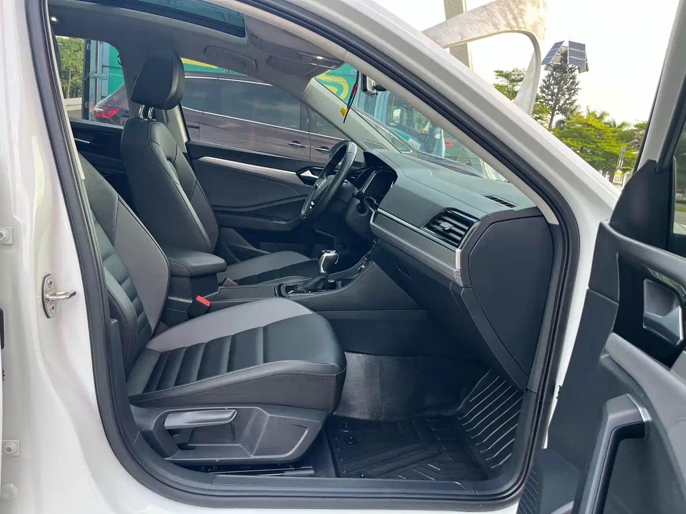 Volkswagen Sagitar 2021 280TSI DSG Surpassing Edition