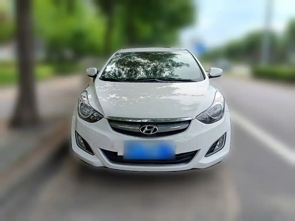 Hyundai Langdong 2015 1.6L Auto Trend