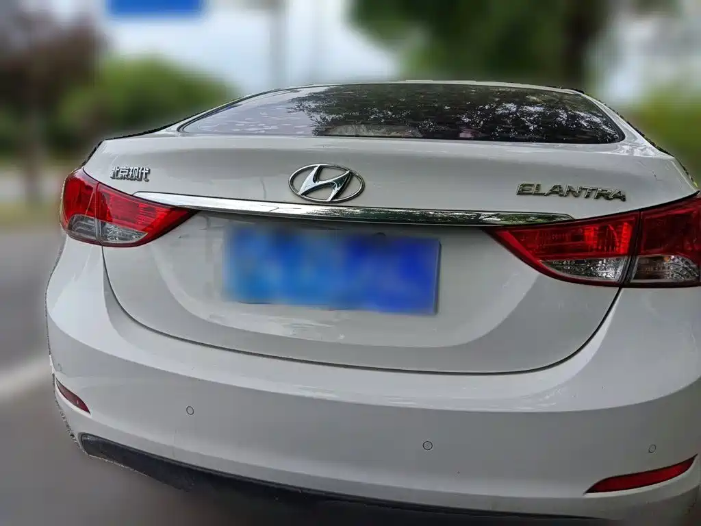 Hyundai Langdong 2015 1.6L Auto Trend