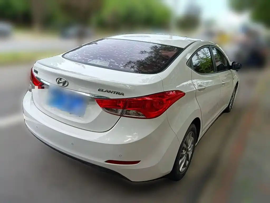 Hyundai Langdong 2015 1.6L Auto Trend
