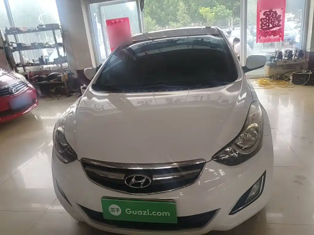 Hyundai Langdong 2015 1.6L Auto Trend