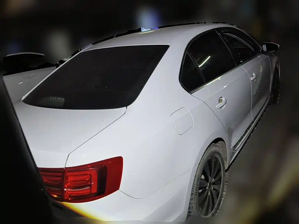 Volkswagen Sagitar 2018 1.6L Automatic Comfort