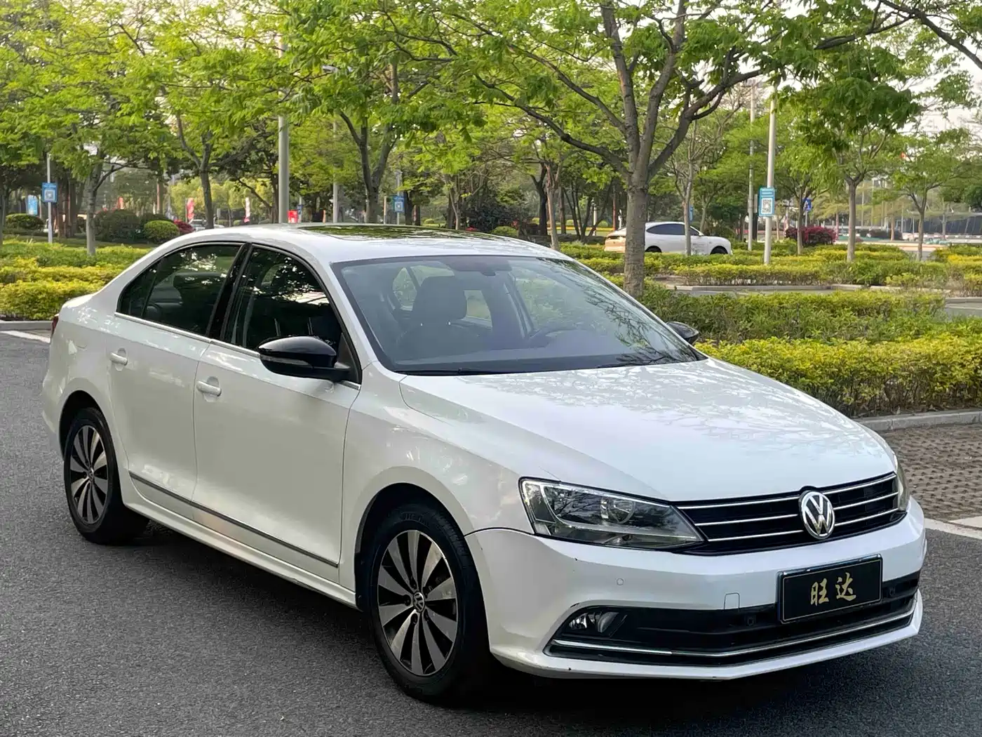 Volkswagen Sagitar 2018 180TSI DSG Premium Edition