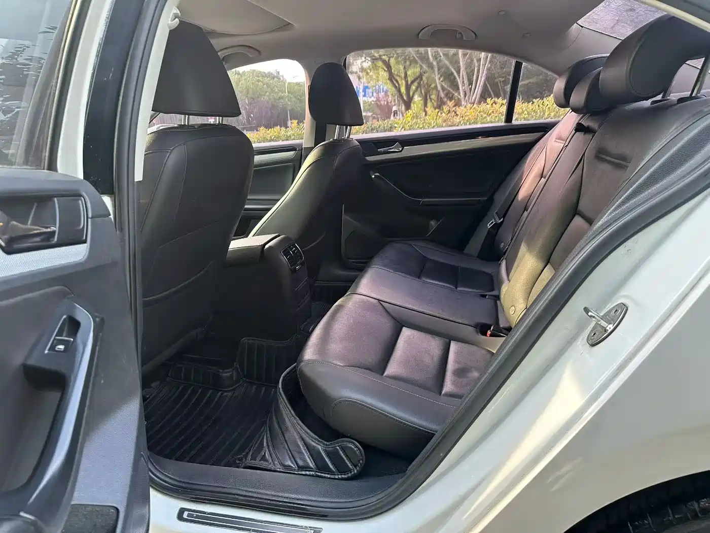 Volkswagen Sagitar 2017 1.6L Automatic Comfort