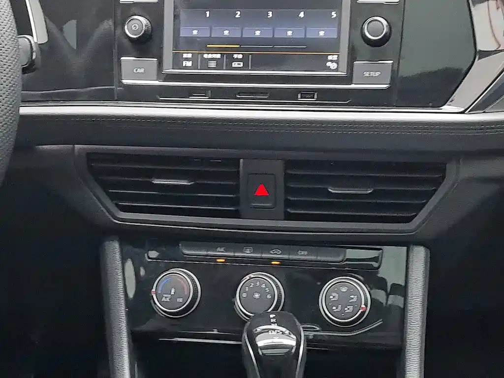 Volkswagen Sagitar 2019 280TSI DSG Comfort Edition China VI