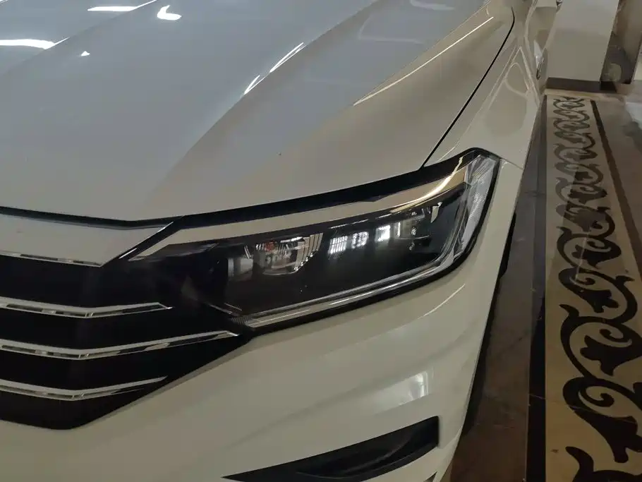 Volkswagen Sagitar 2022 200TSI DSG Soaring Edition