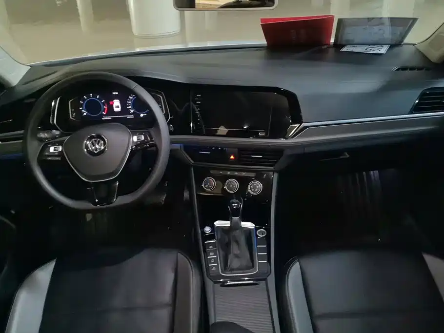 Volkswagen Sagitar 2022 200TSI DSG Soaring Edition