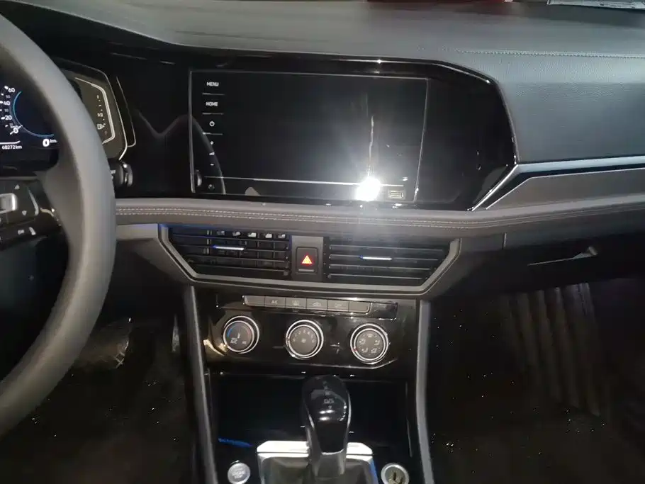 Volkswagen Sagitar 2022 200TSI DSG Soaring Edition
