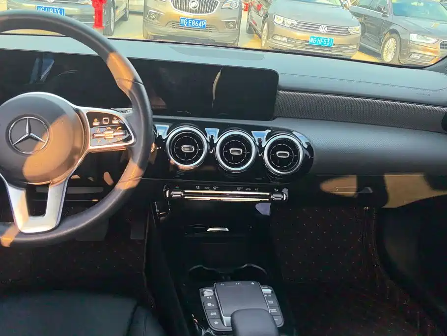 Mercedes-Benz Mercedes-Benz A-Class 2021 A 180 L